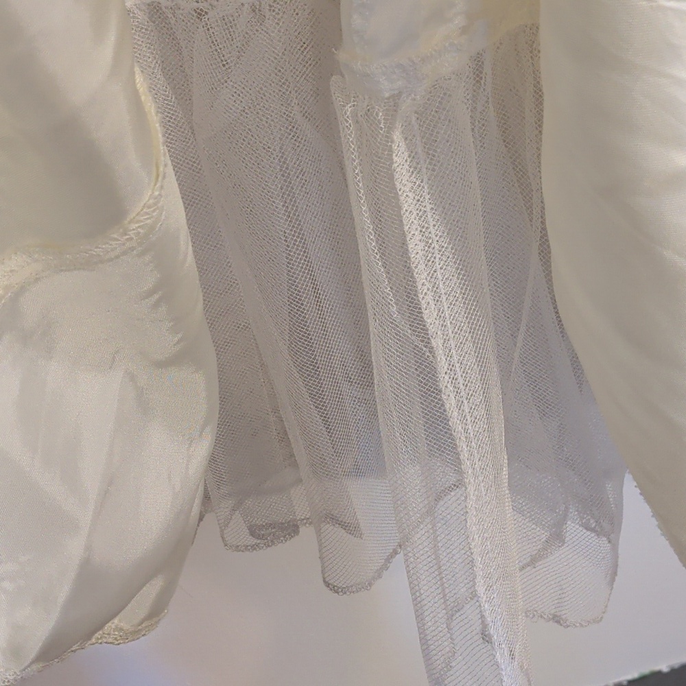 VINTAGE NU MODE cream lace dress - size small - Picture 8 of 16